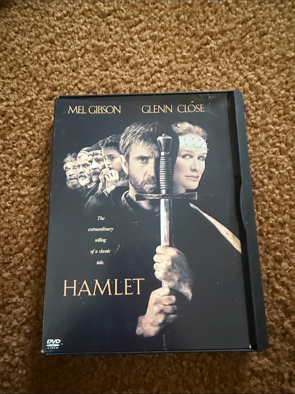 Hamlet (Mel Gibson, Glenn Close) DVD - Black